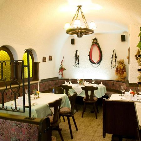 Restaurant Gaestehaus Seiger Sankt Lorenzen bei Knittelfeld Exterior photo